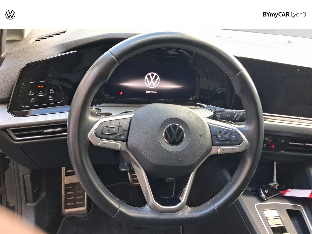 Volkswagen Golf 1.5 eTSI OPF 130 DSG7 — photo 10