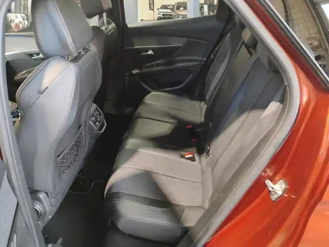 Peugeot 3008 1.6 bluehdi 120ch s&amp;s eat6 gt line — photo 23