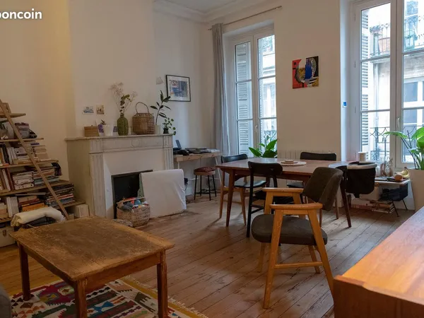 T2 52 m² - Bordeaux centre