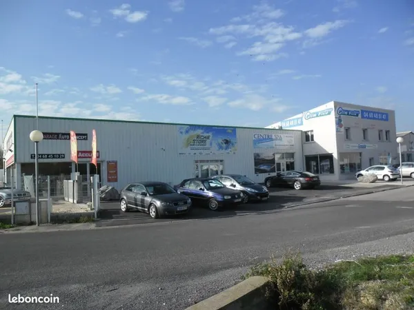 Location LOCAL COMMERCIAL 150m²