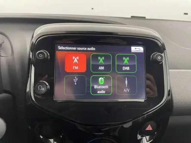 Peugeot 108 vti 72ch s&amp;s bvm5 — photo 20