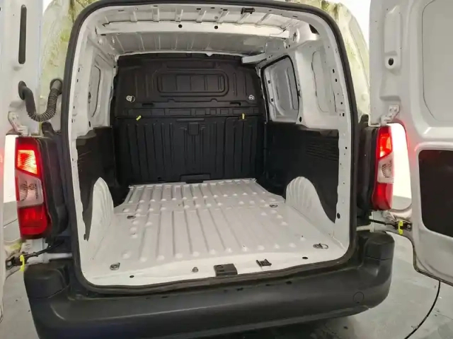 Peugeot Partner fourgon standard 1000 kg bluehdi 100 s&amp;s bvm5 — photo 56