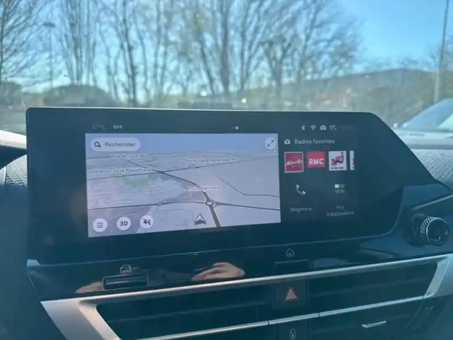 Citroën C4 hybride 136 e-dcs6 — photo 58