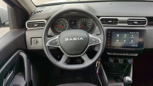Dacia Duster 1.3 TCe 130 - Expression – 2023 – 49284 km – Essence – Boîte Manuelle — photo 29