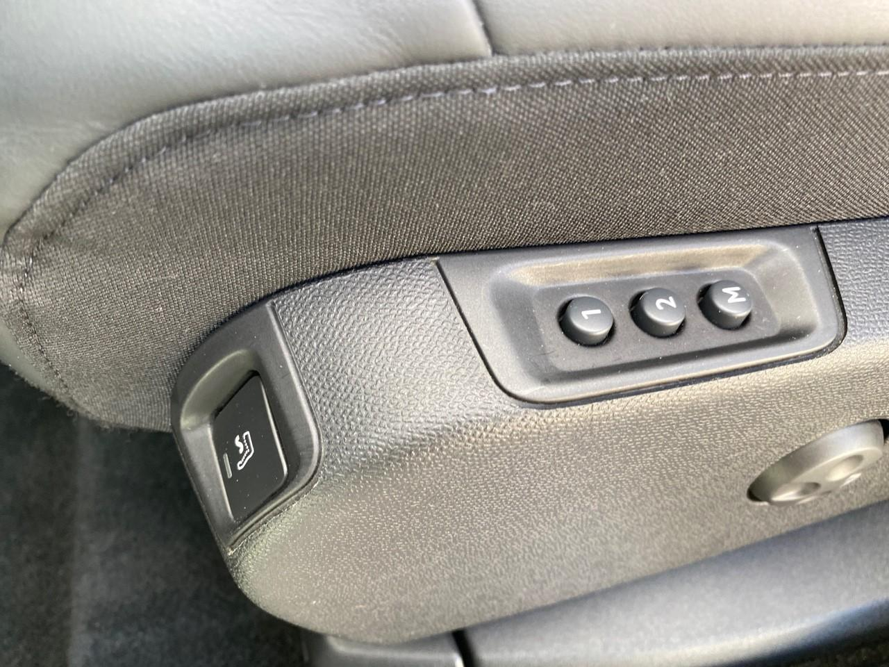 Citroën C5 Aircross hybrid rechargeable 225ch shine pack e-eat8 — photo 19