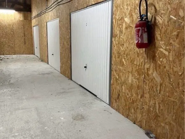 Stockage Location La Guerche-de-Bretagne  22m² 99€