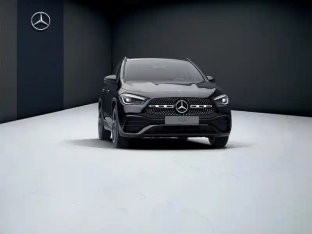 Mercedes Gla 200 d amg line — photo 11