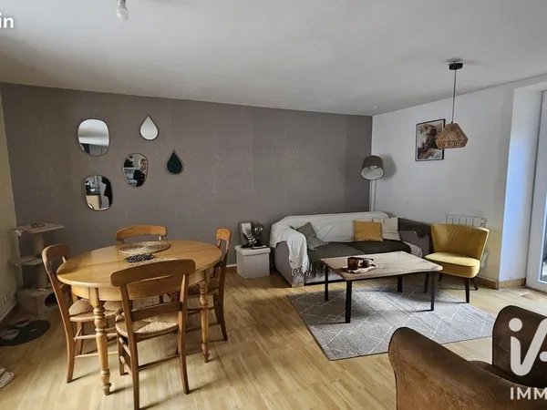 Immeuble 107 m²