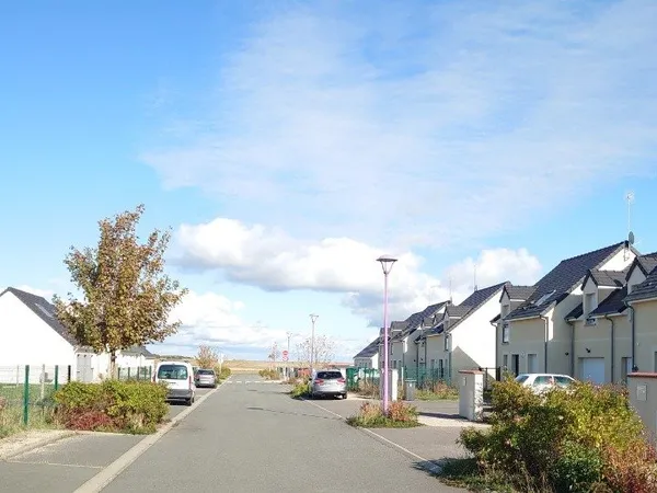 Terrain 644 m²
