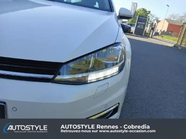 Volkswagen Golf 1.5 tsi evo 150ch carat dsg7 5p — photo 11