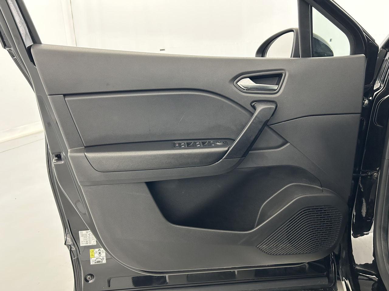 Renault Captur — photo 11