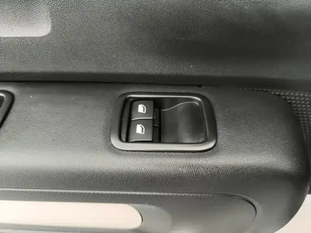 Citroën C3 bluehdi 100 ch bvm6 plus — photo 20