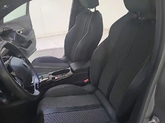 Peugeot 208 hybrid 110 e-dcs6 — photo 107