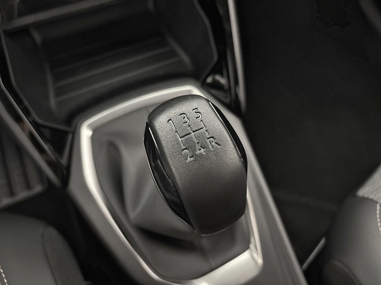Peugeot 208 puretech 75 s&s bvm5 active — photo 31