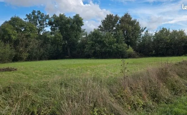 Terrain constructible non viabilisé