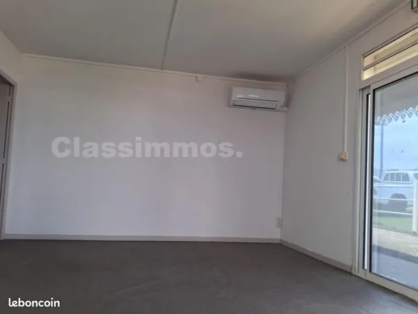 Local d'activité 48 m²