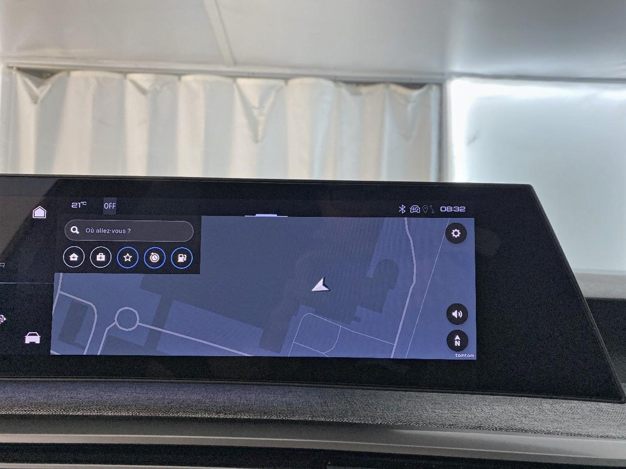 Peugeot 5008 hybrid 145 ch e-dcs6 allure — photo 14