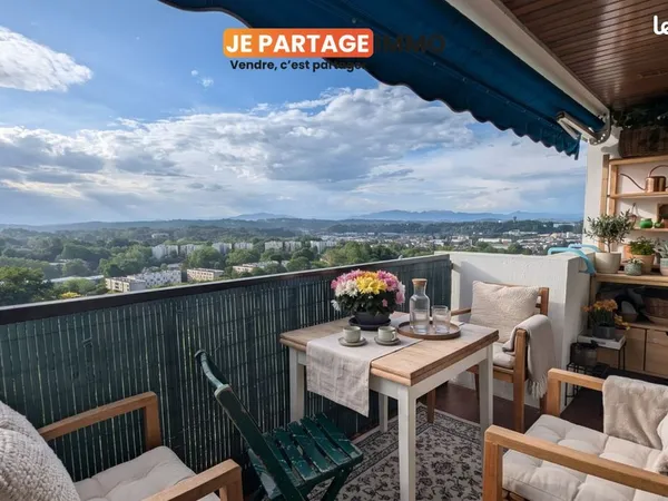 Appartement T4/T5 - 86m2 - Vue sur Pyrénées