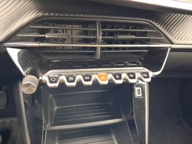 Peugeot 208 puretech 75 s&amp;s bvm5 — photo 57