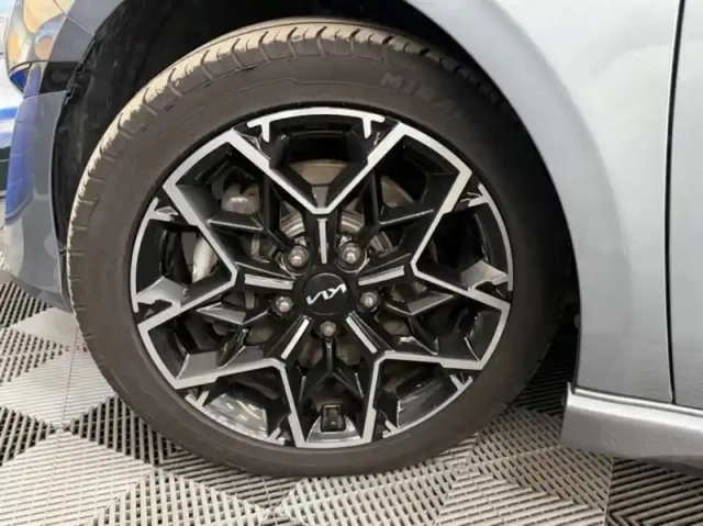 Kia Ceed 1.5 t-gdi 160ch gt line dct7 — photo 14
