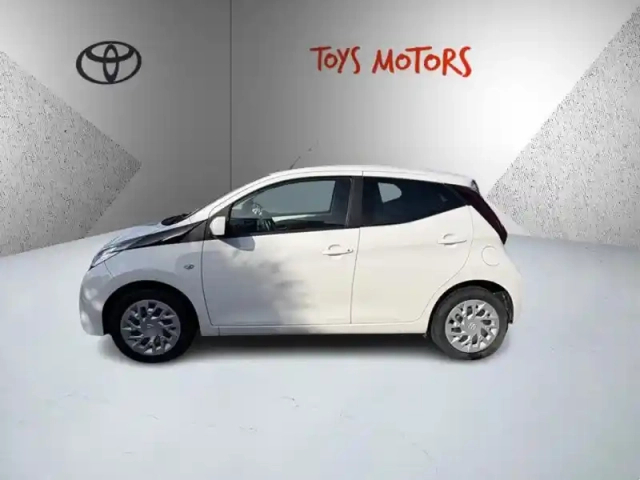 Toyota Aygo 1.0 vvt-i x-play — photo 8