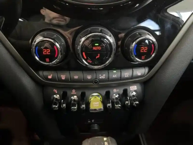 Mini Countryman cooper se 125ch + 95ch edition premium plus all4 bva6 — photo 12