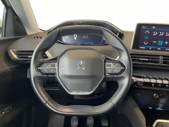 Peugeot 3008 1.2 puretech 130ch e6.c allure s&amp;s — photo 12