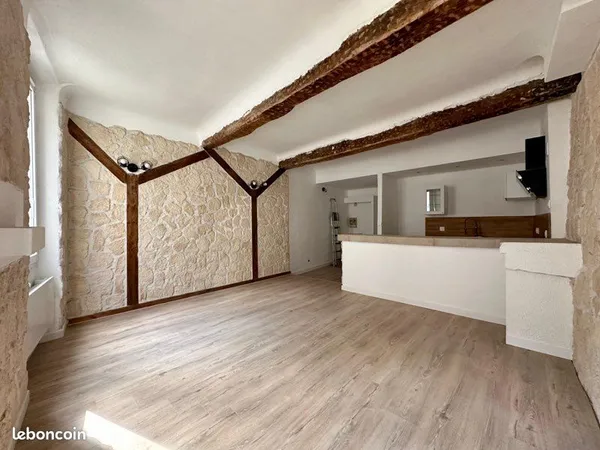 Particulier T3 63m2 Rénové à Brignoles