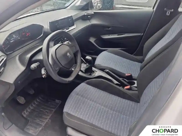 Peugeot 208 puretech 75 s&amp;s bvm5 — photo 10