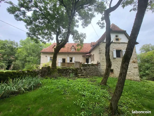 Propriété 4 pièces 96 m²