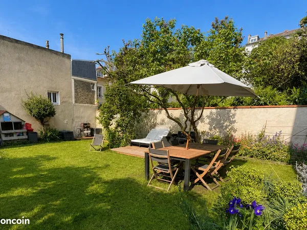 Appartement tres lumineux avec jardin