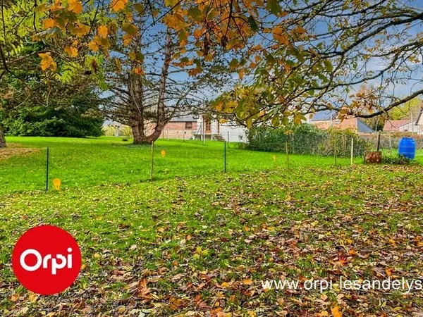 Terrain 1785 m²