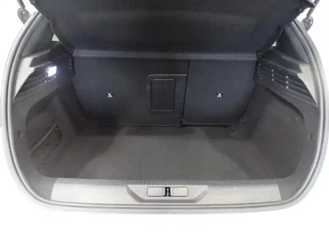 Peugeot 308 1.2 puretech 130ch s&amp;s gt eat8 — photo 13