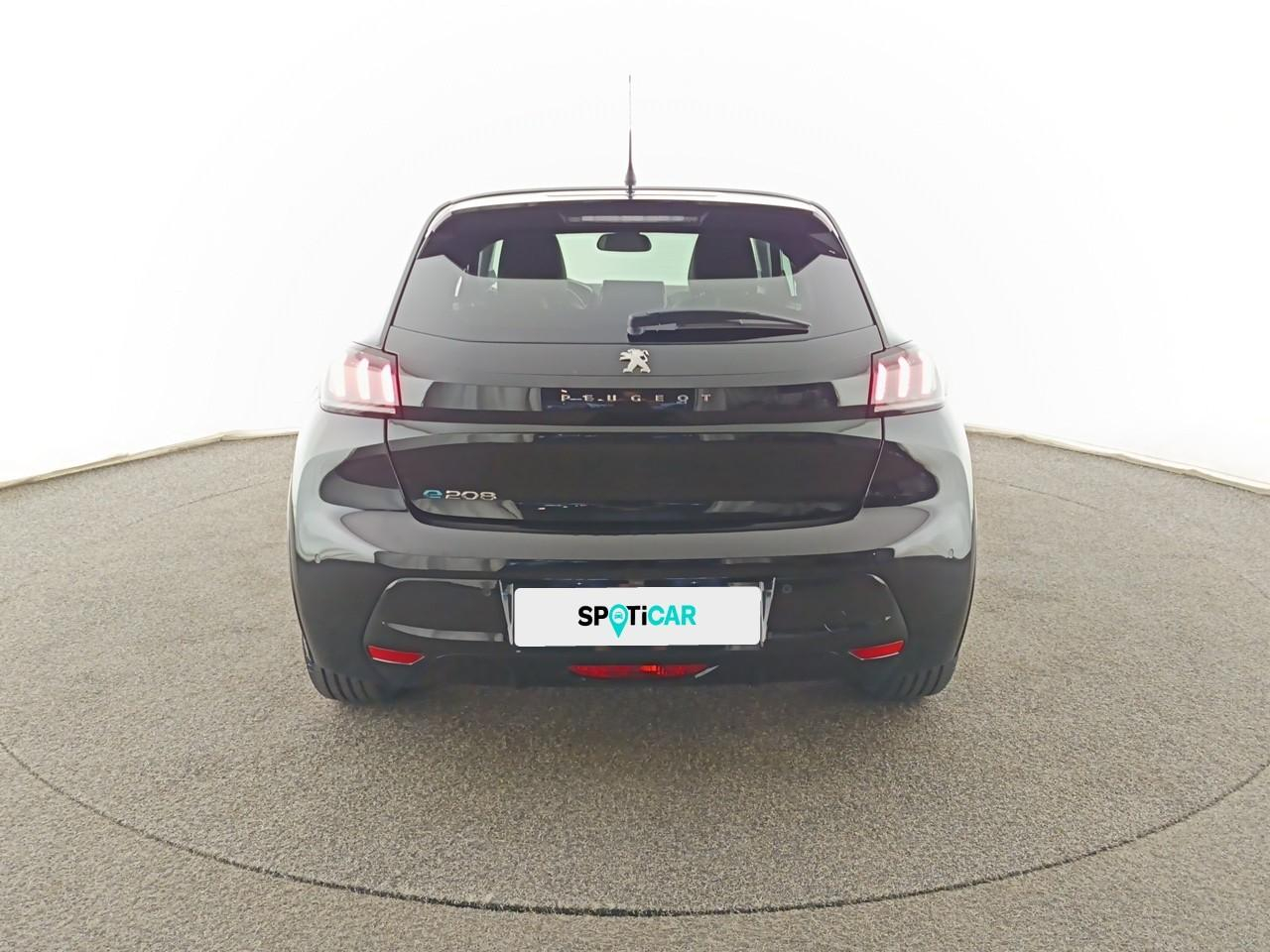 Peugeot 208 electrique 50 kwh 136ch allure — photo 5