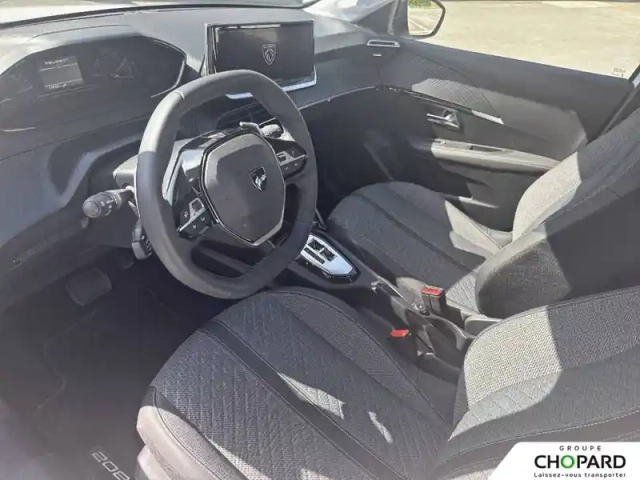 Peugeot 208 hybrid 100 e-dcs6 — photo 2