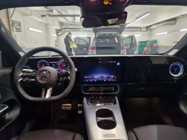 Mercedes Cla 350 4matic avec technologi — photo 10