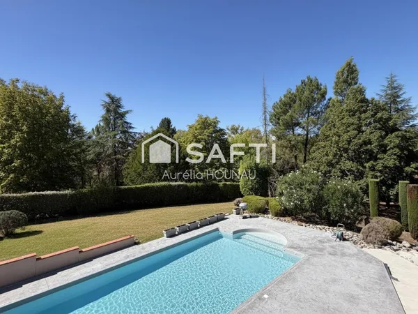 Opportunité rare maison 5/6 pièces - Domaine La Valade
