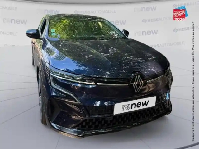 Renault Megane e-tech electric ev60 220ch techno optimum charge — photo 3