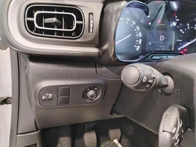 Citroën C3 puretech 83 ch bvm5 max — photo 17