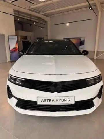 Opel Astra sports tourer 1.2 turbo hybride 136 ch e-dct6 — photo 40