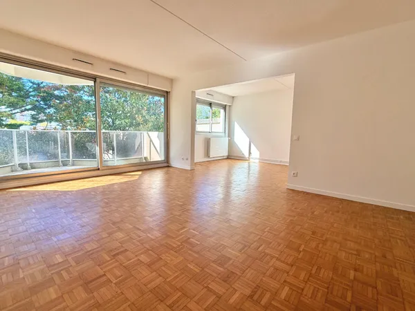 BORDEAUX CAUDÉRAN - Bel appartement traversant au pied du Parc Bordelais