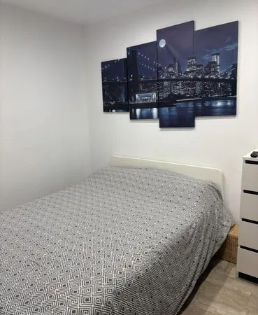 Studio meublé 22 m² - Pourrières centre, calme, parking et commerces - 650 CC