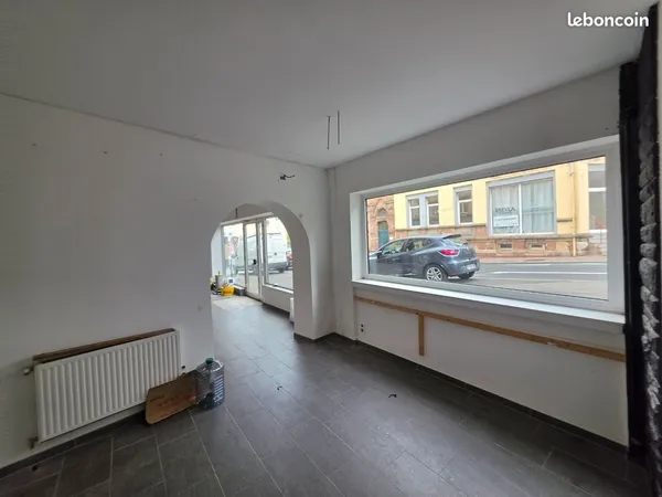 Local commercial 60 m²