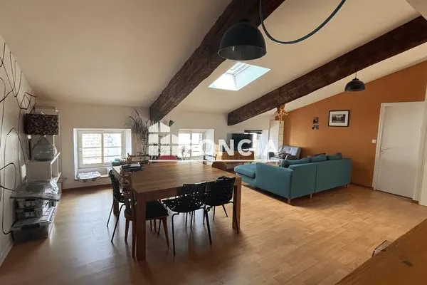 Appartement meublé 3 pièces 69 m²