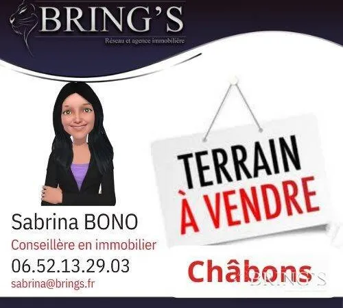 Terrain 300 m²