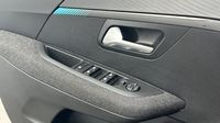 Peugeot 208 1.2 PureTech 100ch S&S Style 118g — photo 16