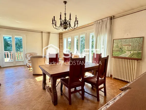 Maison avec deux logements