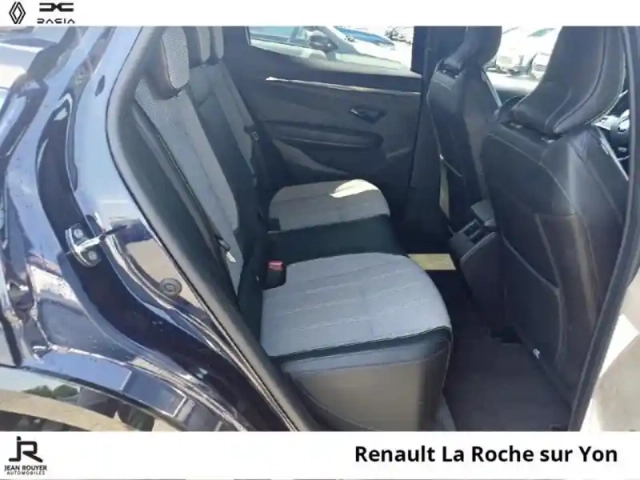 Renault Megane e-tech electric ev60 220ch techno optimum charge — photo 15