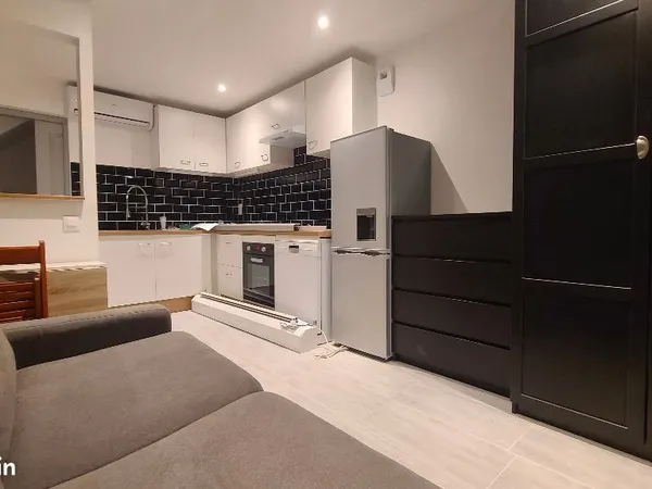 Charmant appartement T1 avec cuisine équipée et électroménagers