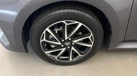 Toyota Yaris 116h Design 5p MY22 — photo 20